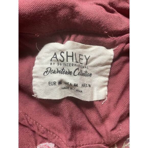 Ashley by 26 International Womens/Teen Sleeveless Jacket Topper Size Medium - Picture 2 of 6